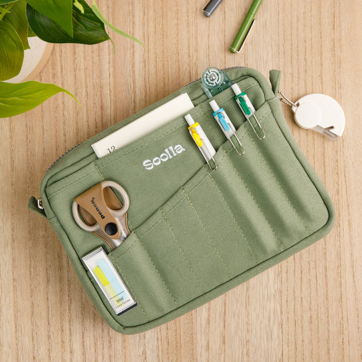 Soolla® Studio Pouch-80s Windbreaker