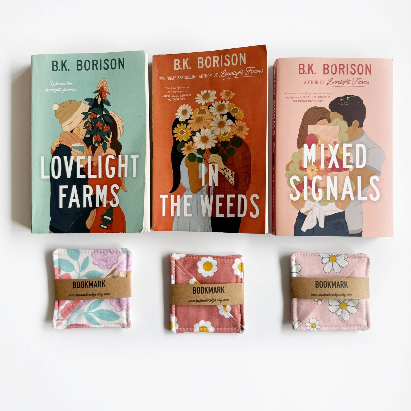 Coral Daisy Corner Bookmark