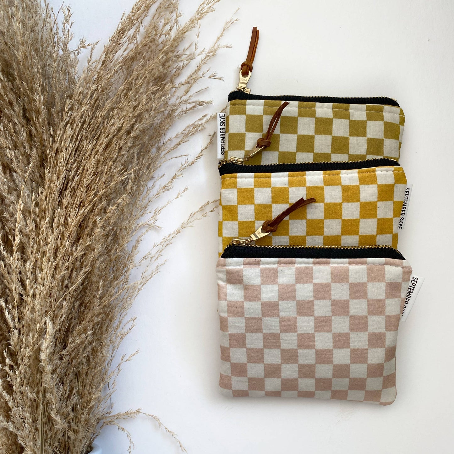 MW Small Square Pouch