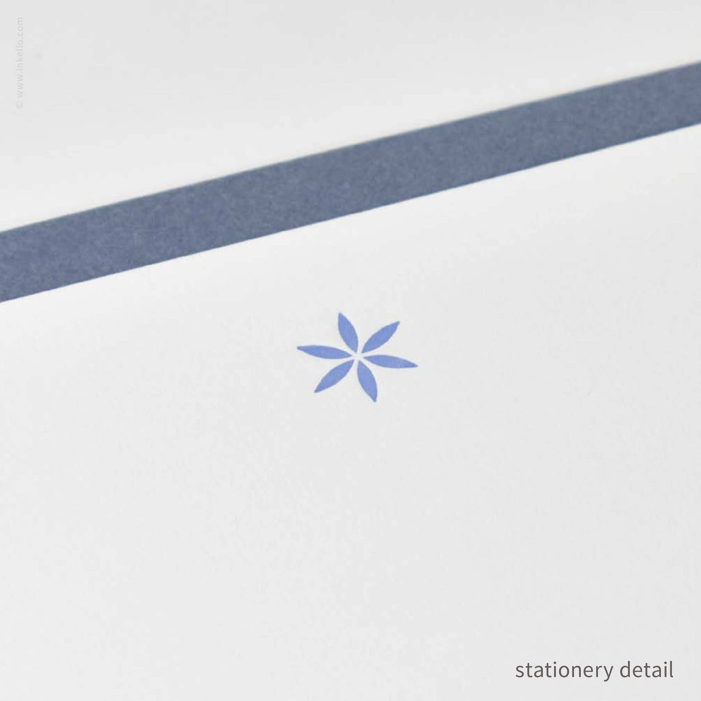 Stationery Set with Little Periwinkle Flower